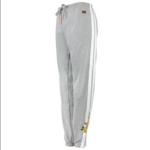 NWT Peace Love World Women's Love Life Pants